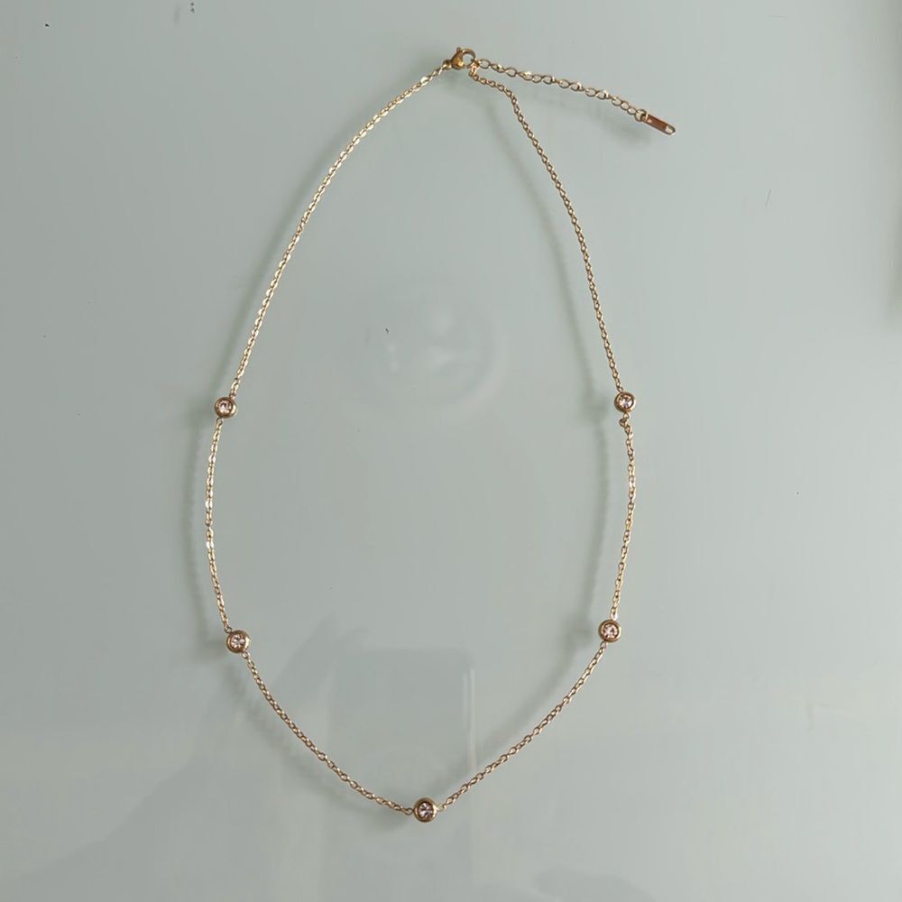 Elegant Gold Necklace A1421 - Picture 4 of 5